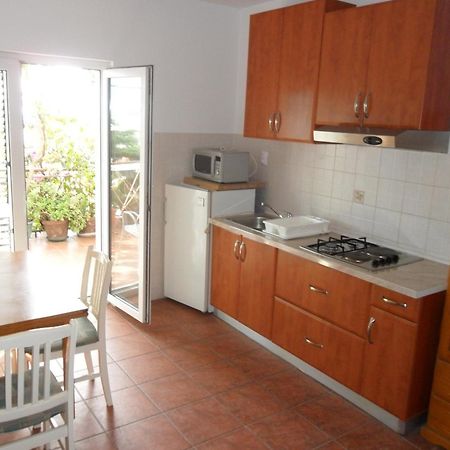 Apartments Dobrinic Makarska Exterior foto