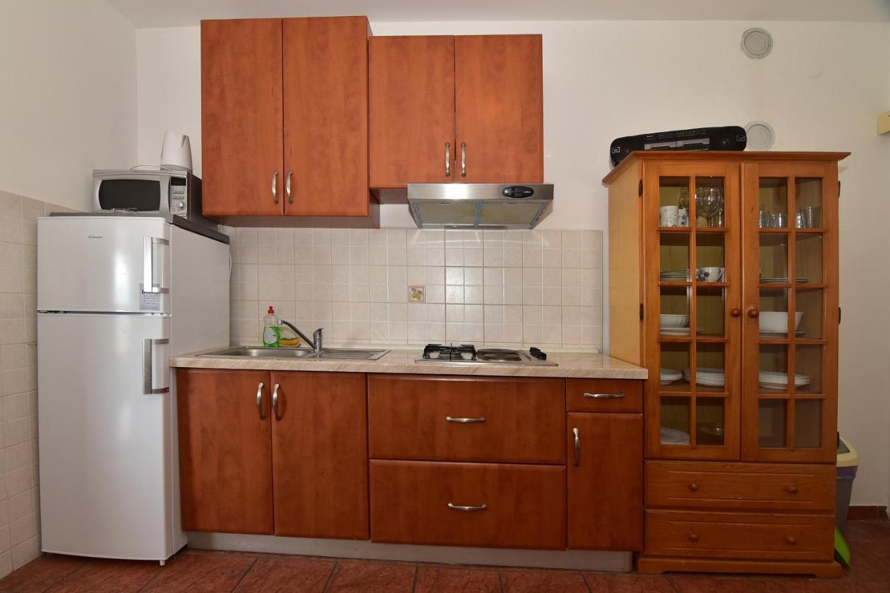 Apartments Dobrinic Makarska Exterior foto